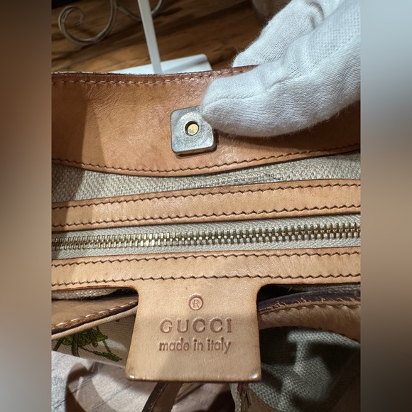 Gucci Flora Hasler Horsebit Hobo - Picture 7 of 7